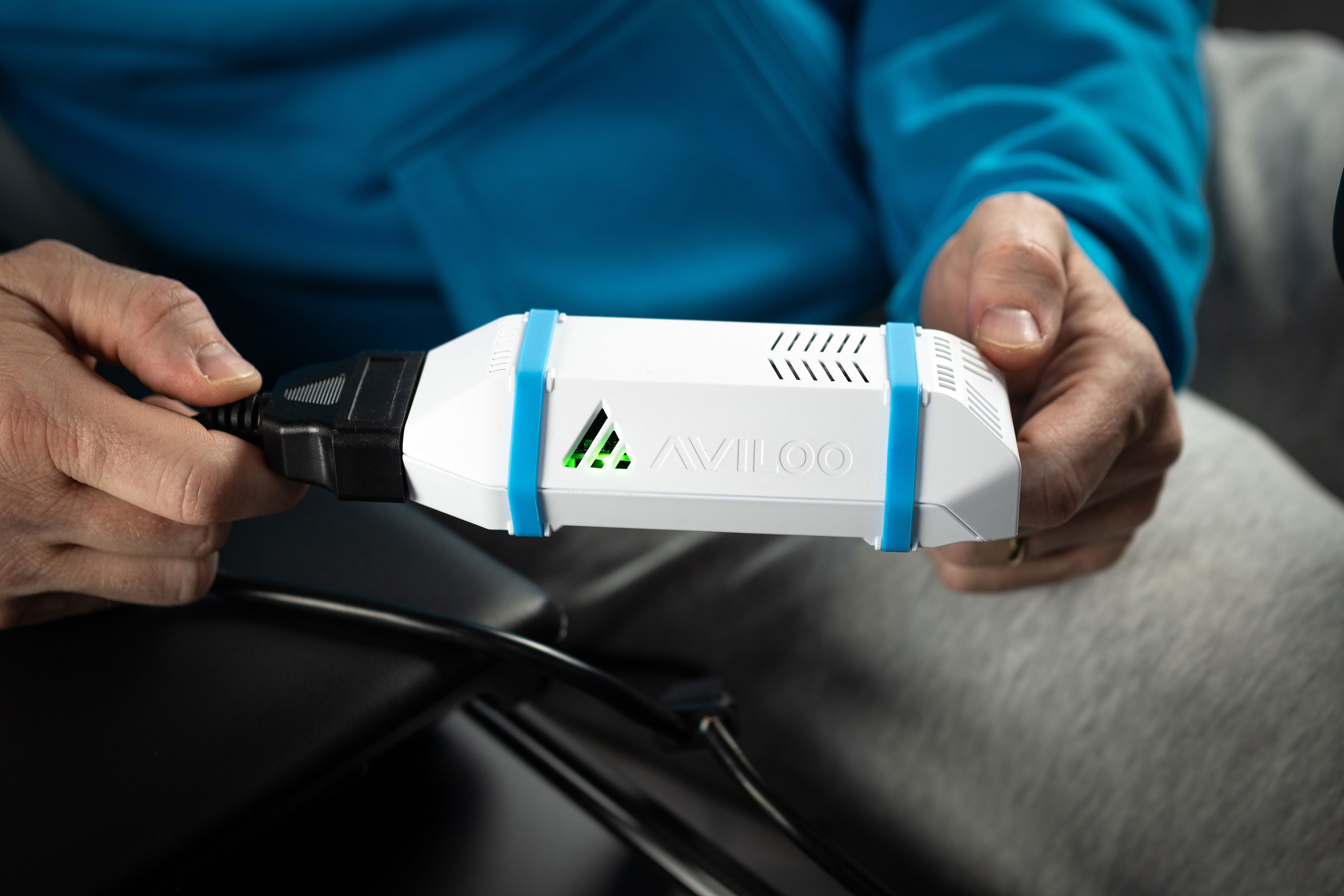 Nahaufnahme eines Diagnosegeräts für Batterietest
