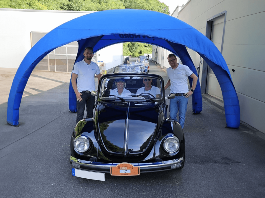 Technische Abnahme beim Saarner Oldtimer Cup 2024 bei TÜV NORD