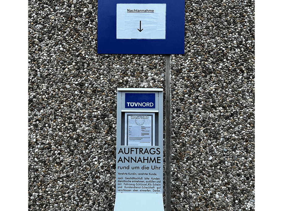 Nachtannahme-Box