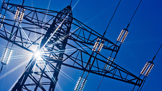 Energiemast - Symbolbild zum Energieeffizienzgesetz – EnEfG