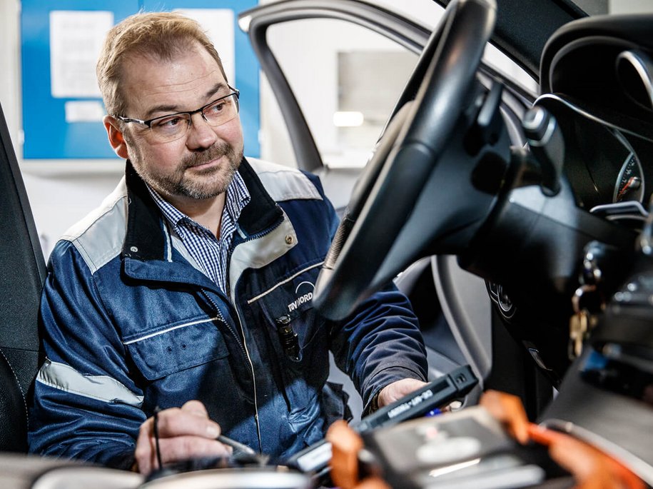 Der HU-Adapter gehört mit zum täglichen Geschäft