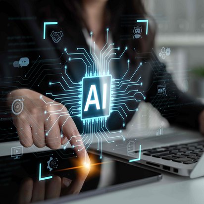 Interaktion mit KI-Technologie