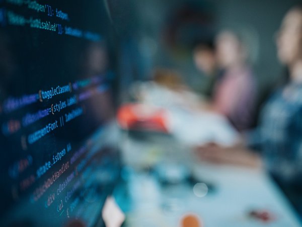 Code auf dem Computer-Bildschirm