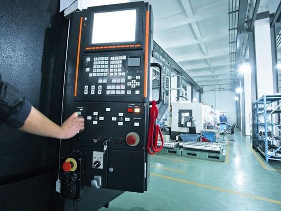 Fahr-, Steuer & Überwachsungseignung beim TÜV NORD.