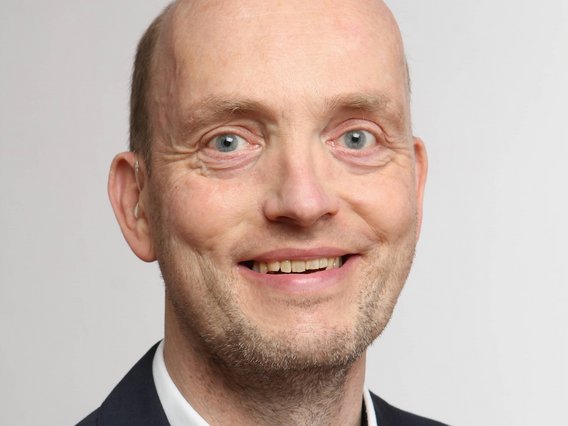 Boris Steuer, Referent der TÜV NORD Akademie