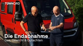 Kastenwagen‑Ausbau Teil 5 – Ulf bei der finalen TÜV‑Abnahme mit Gasanlage, Gewichtskontrolle und Gutachten