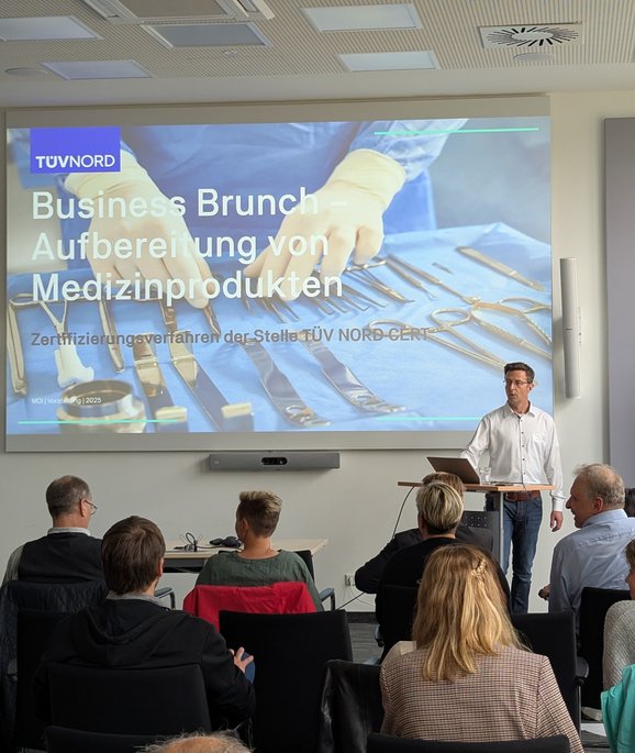 Referent Dr. Alain Steinmann, Head of Expert-Team Medical