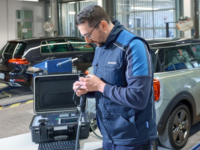 TÜV NORD LadekabelCheck Ladekabel von Elektrofahrzeugen bei der Hauptuntersuchung mitprüfen