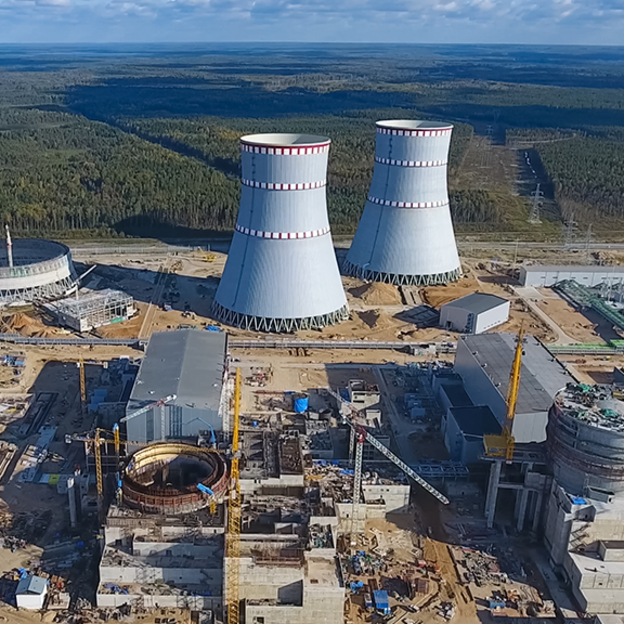 Nuklearanklage im Industriegebiet - Teaserbild TÜV NORD CERT hat DAkkS Akkreditierung für ISO 19443 erhalten